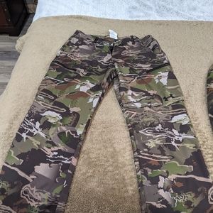 Under Armour Ridge Reaper hunting storm shirt medium and pants 32*32 medium